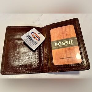 Fossil Rich Brown Leather Card Holder